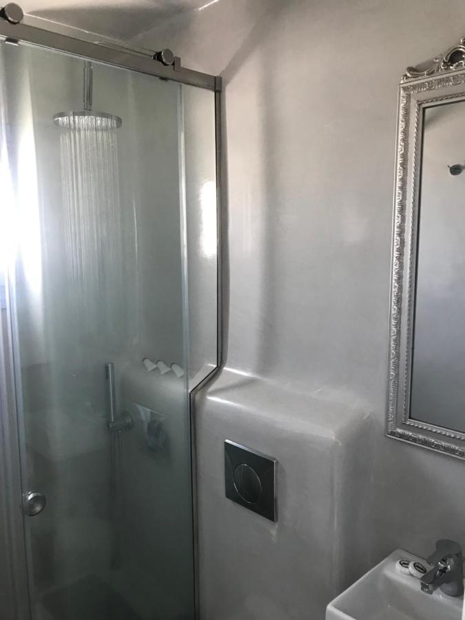 Fotini Appart hôtel Firostefani