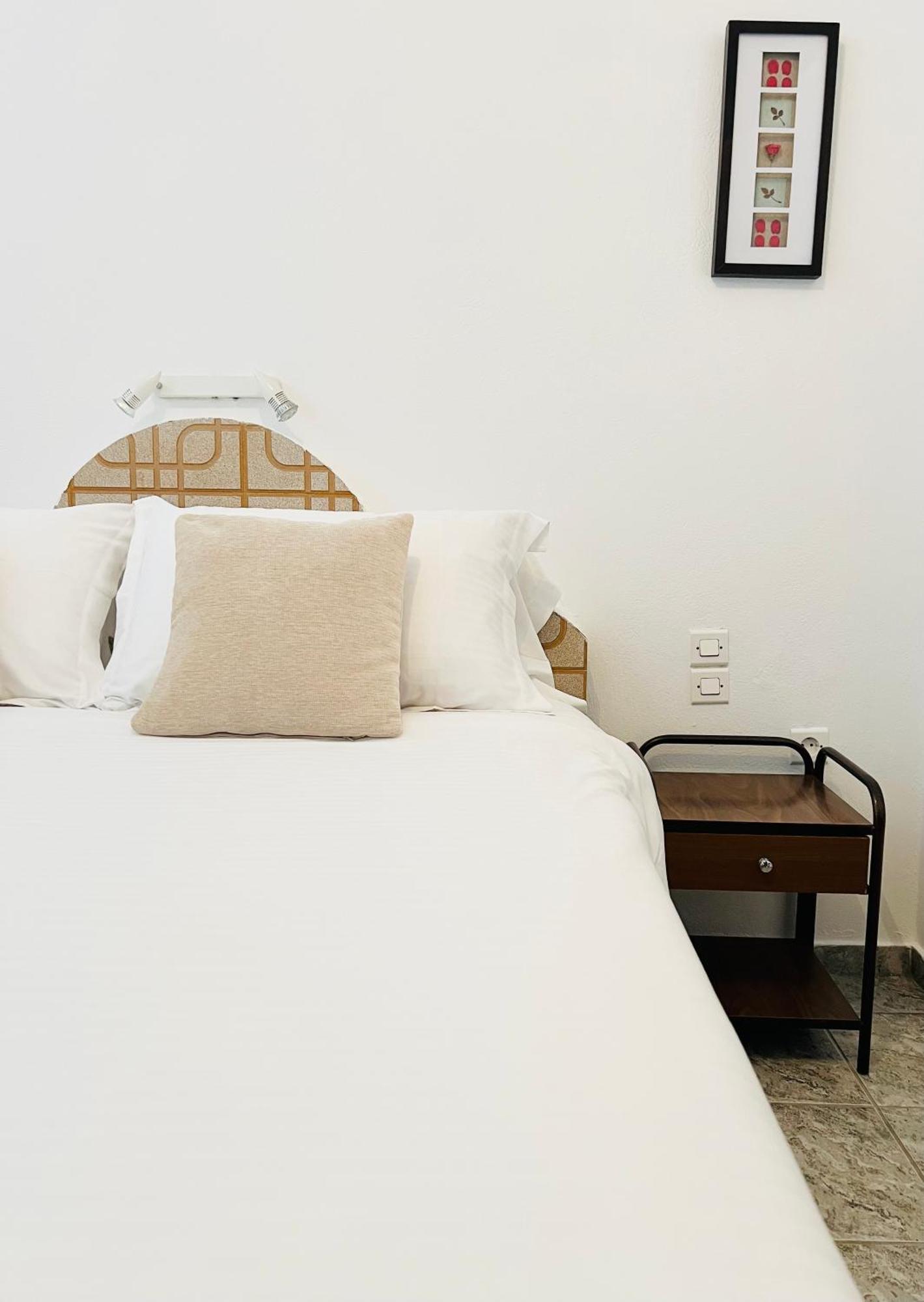 Apart Otel Fotini Firostefani